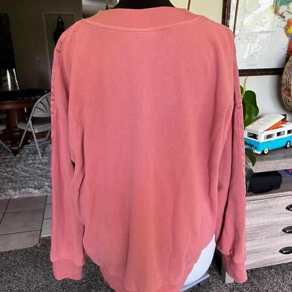 Adidas oversized top - Picture 13 of 13